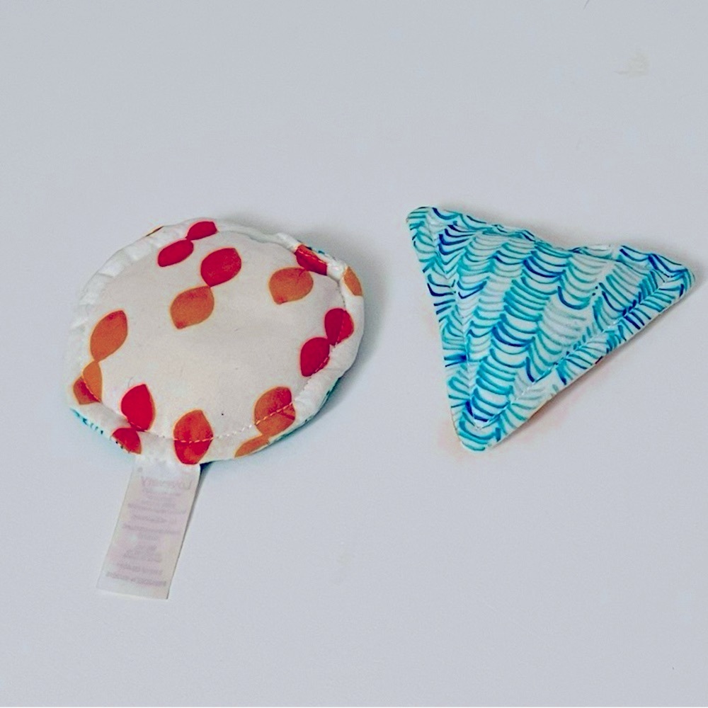 Lovevery Bean Bag Shapes, Set of 2 (9-10m kit) - Picture 2 of 4